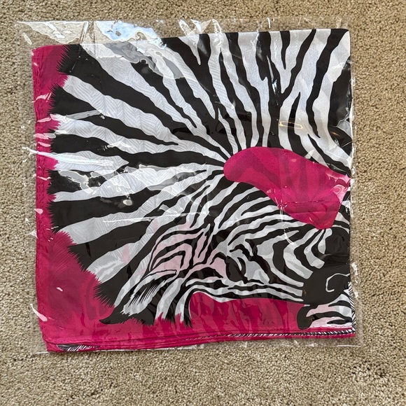 4 Colorful Patterned Scarves Set - Picture 5 of 5